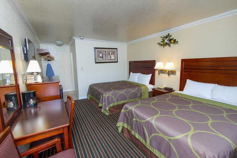 Surestay By Best Western Fresno Central Exteriér fotografie
